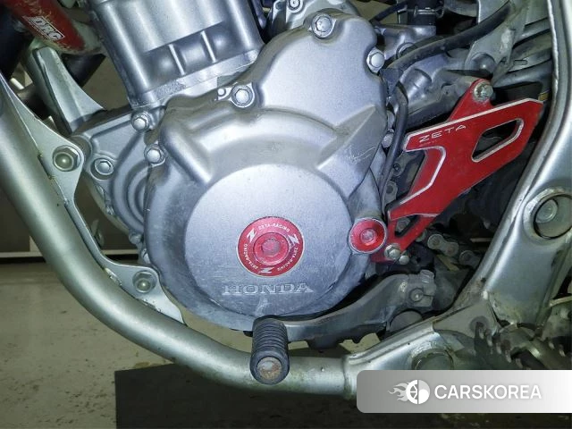 Engine photo