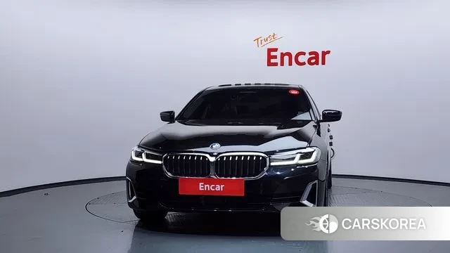 BMW 5 Series (G30) id 3433297 из Кореи 13