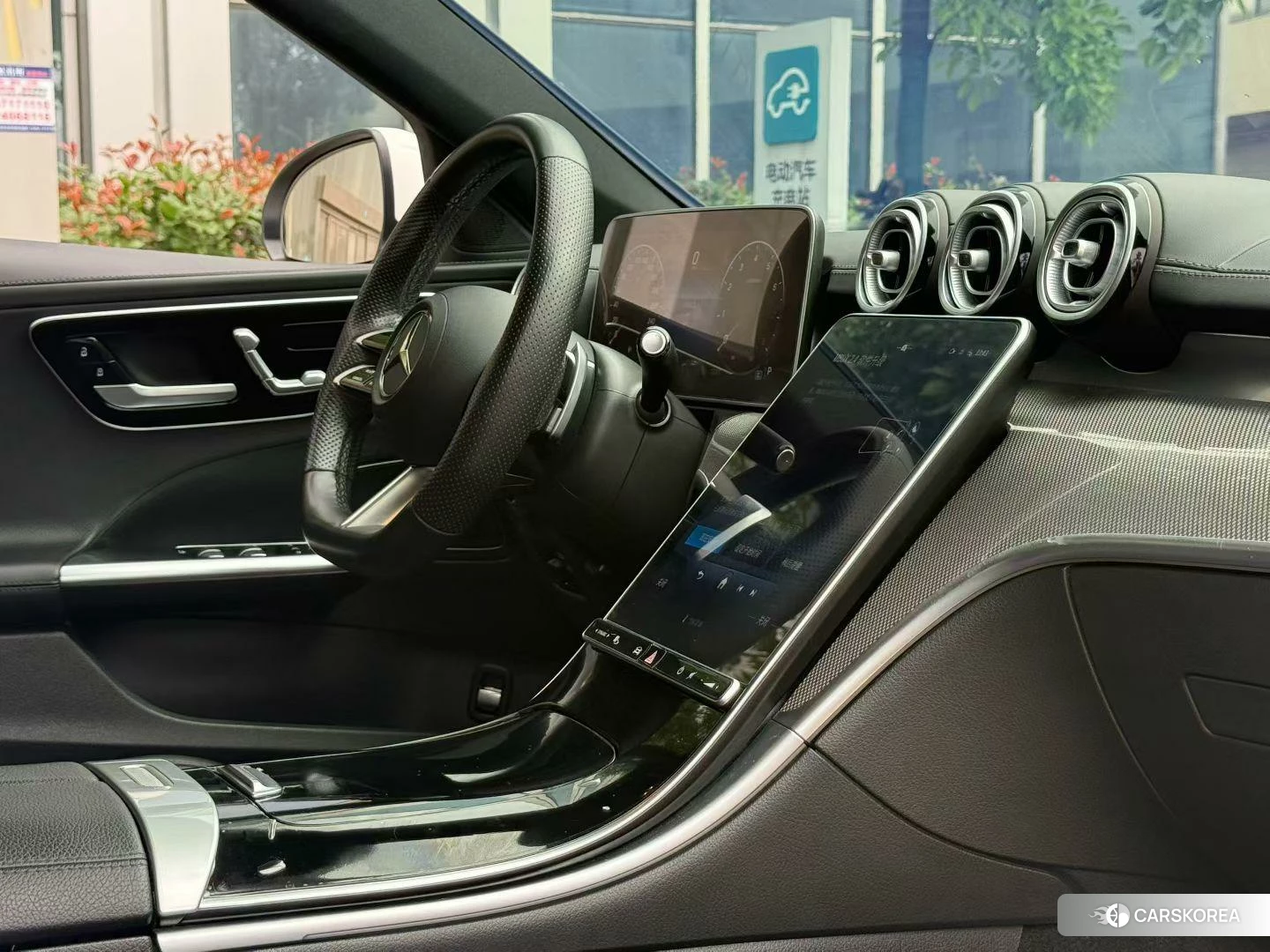 Mercedes-Benz Class C 2023 Белый из Китая, фото 3