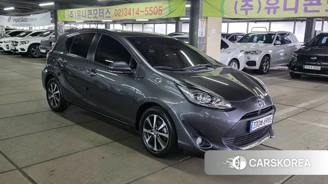 Toyota Prius C id 4746165 из Кореи 13