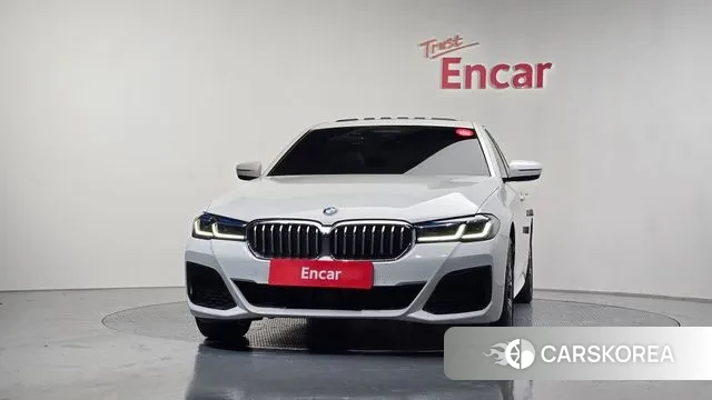 BMW 5 Series (G30) id 3433285 из Кореи 13