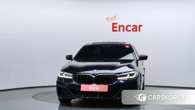 BMW 5 Series (G30) id 4318258 из Кореи 13