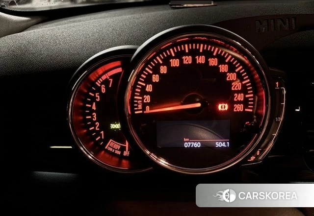 Mini Cooper 2022 Жемчужный цвет из Кореи, фото 3