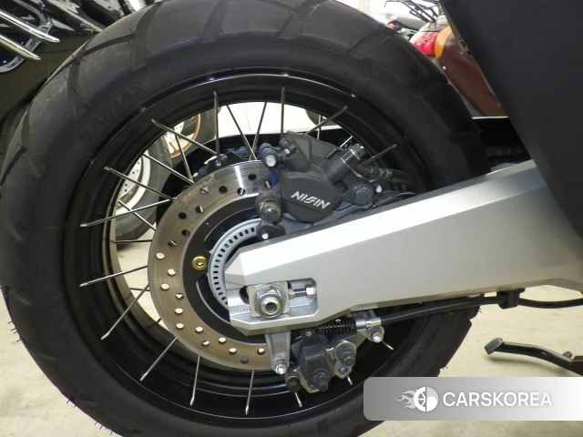 Honda X-ADV 750 id 4184744 из Японии 19