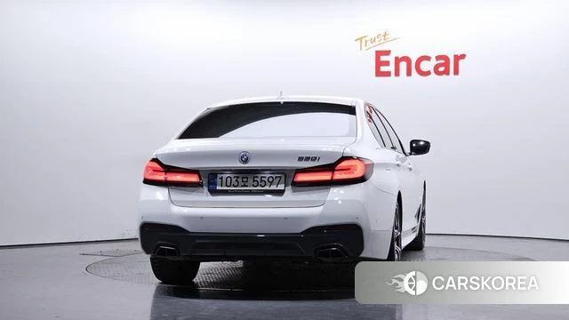 BMW 5 Series (G30) id 3940451 из Кореи 13