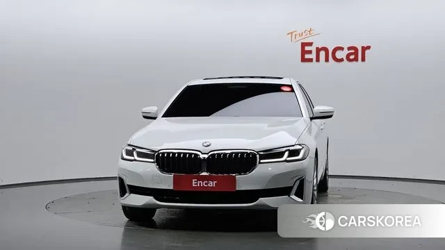 BMW 5 Series (G30) id 3012188 из Кореи 13