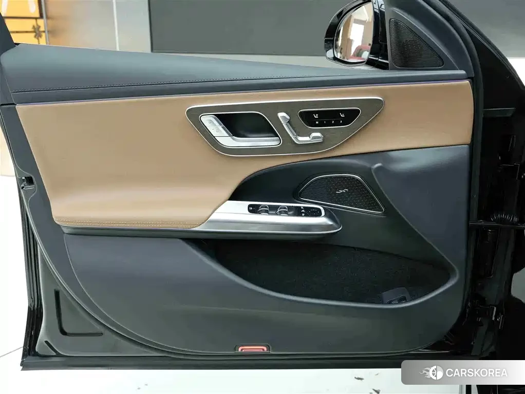 Mercedes-Benz E-Class id 4538833 из Китая 17