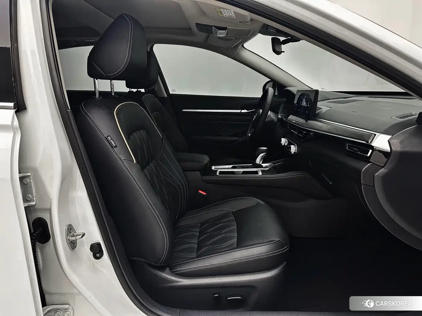Nissan Altima id 4589363 из Китая 17