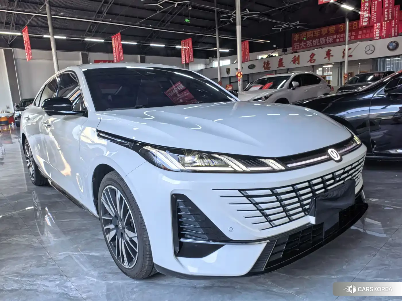 Chang'an Yidong 2026 Белый из Китая, фото 5