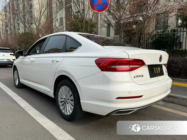 Volkswagen Lavida 2021 Белый из Китая, фото 3