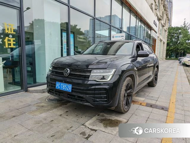 Volkswagen Tourang 2024 Черный из Китая, фото 3
