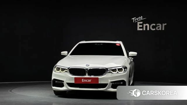 BMW 5 Series (G30) id 3880059 из Кореи 13