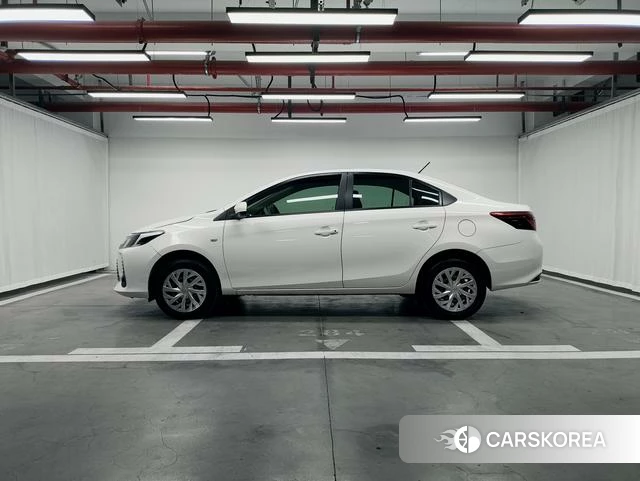 Toyota Vios id 4221211 из Китая 13