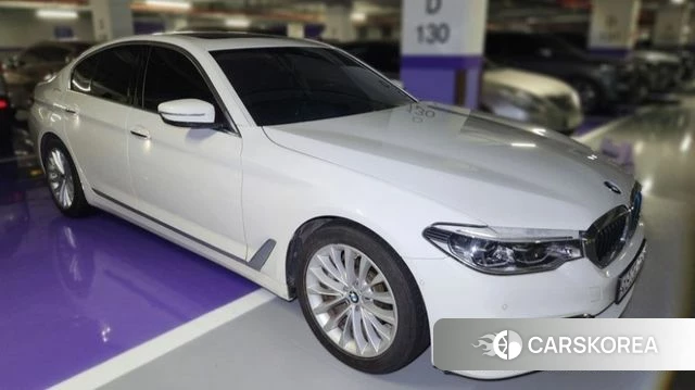 BMW 5 Series (G30) 2018 Белый из Кореи, фото 4