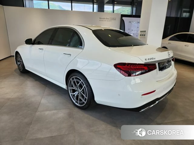 Mercedes-Benz E-Class W213 id 4283283 из Кореи 13