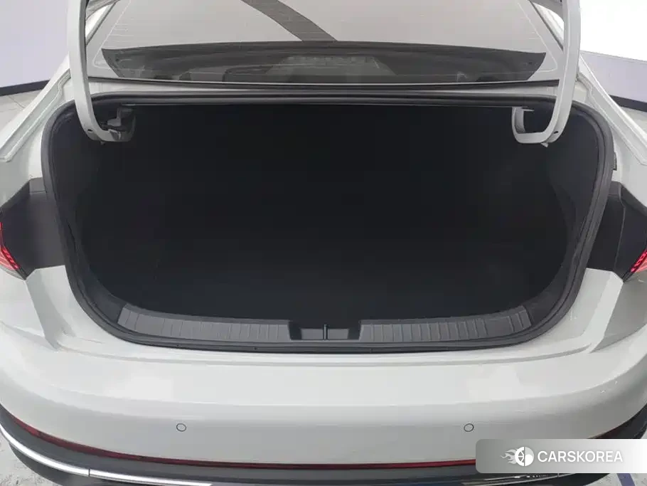 Volkswagen Sagitar id 4628112 из Китая 9