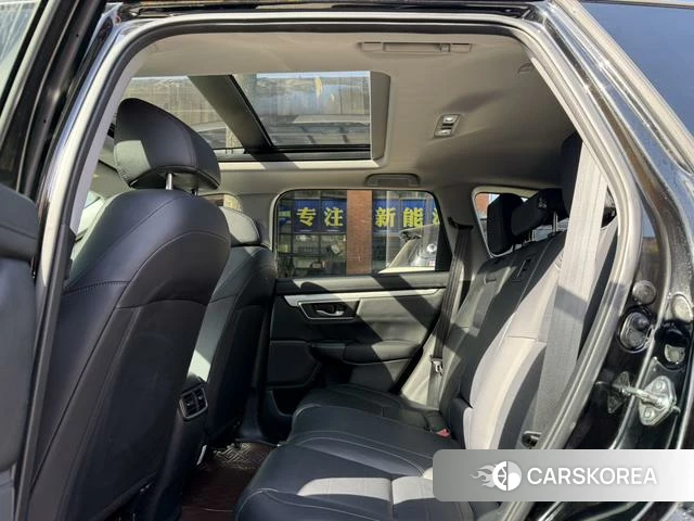 Honda CR-V id 4276111 из Китая 8