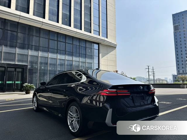 BMW 5 series id 4277866 из Китая 12