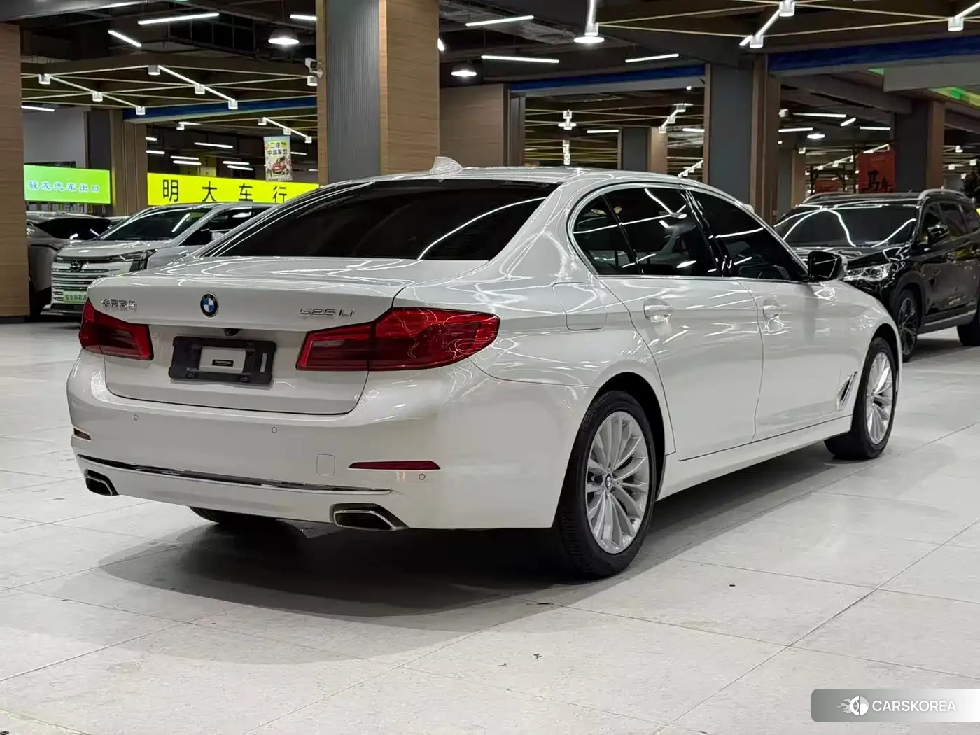 BMW 5 series 2020 Белый из Китая, фото 4