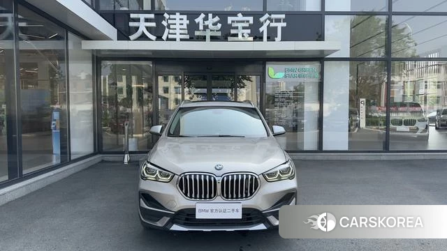 BMW X1 2021 Шампань из Китая, фото 3