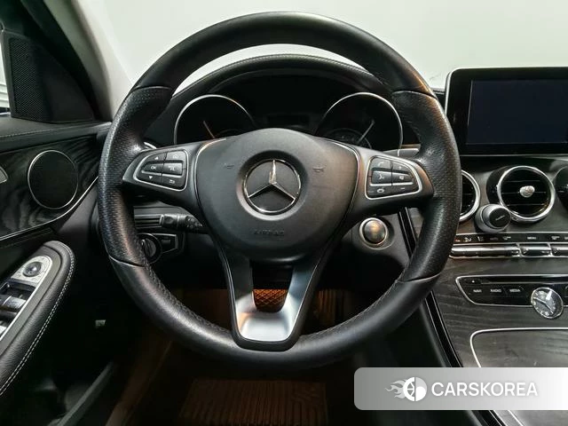 Mercedes-Benz Class C id 4208322 из Китая 13