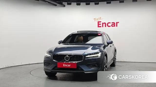 Volvo V60 Cross-Country 2nd Generation id 3670426 из Кореи 13