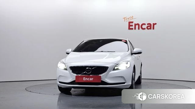 Volvo V40 id 4020645 из Кореи 13