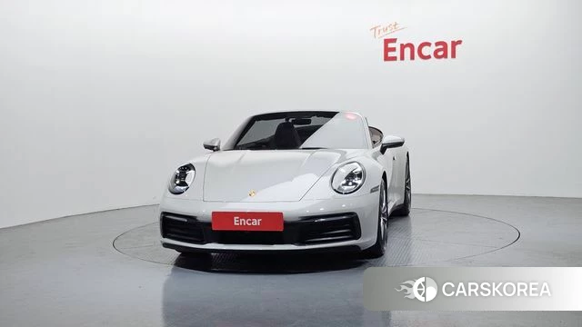 Porsche 911(992) id 3941627 из Кореи 13