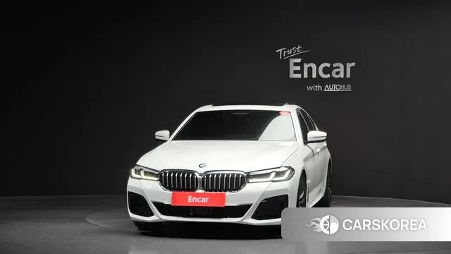 BMW 5 Series (G30) id 3389107 из Кореи 13