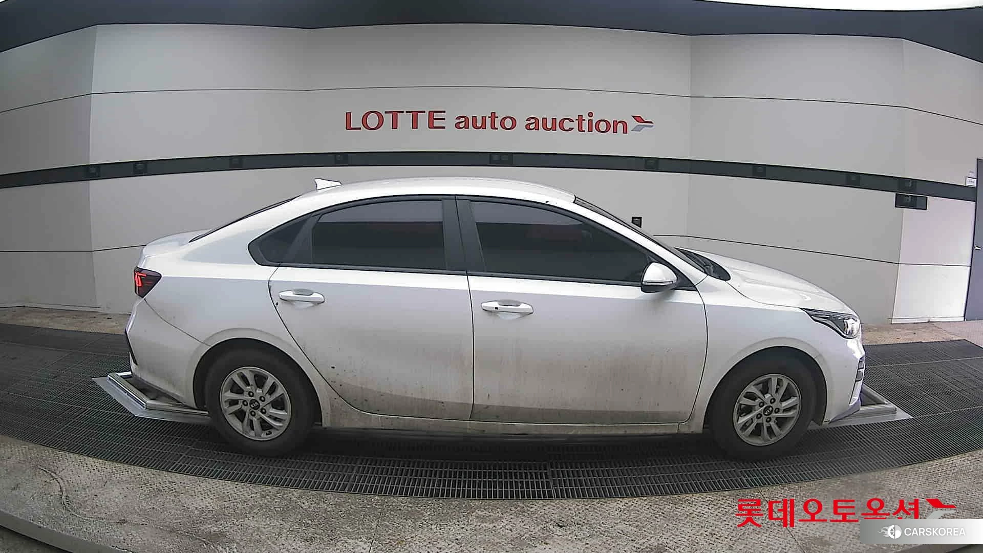 Kia K3 id 3882174 из Кореи 23