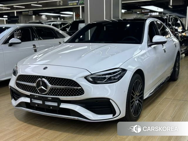 Mercedes-Benz Class C 2025 Белый из Китая, фото 3