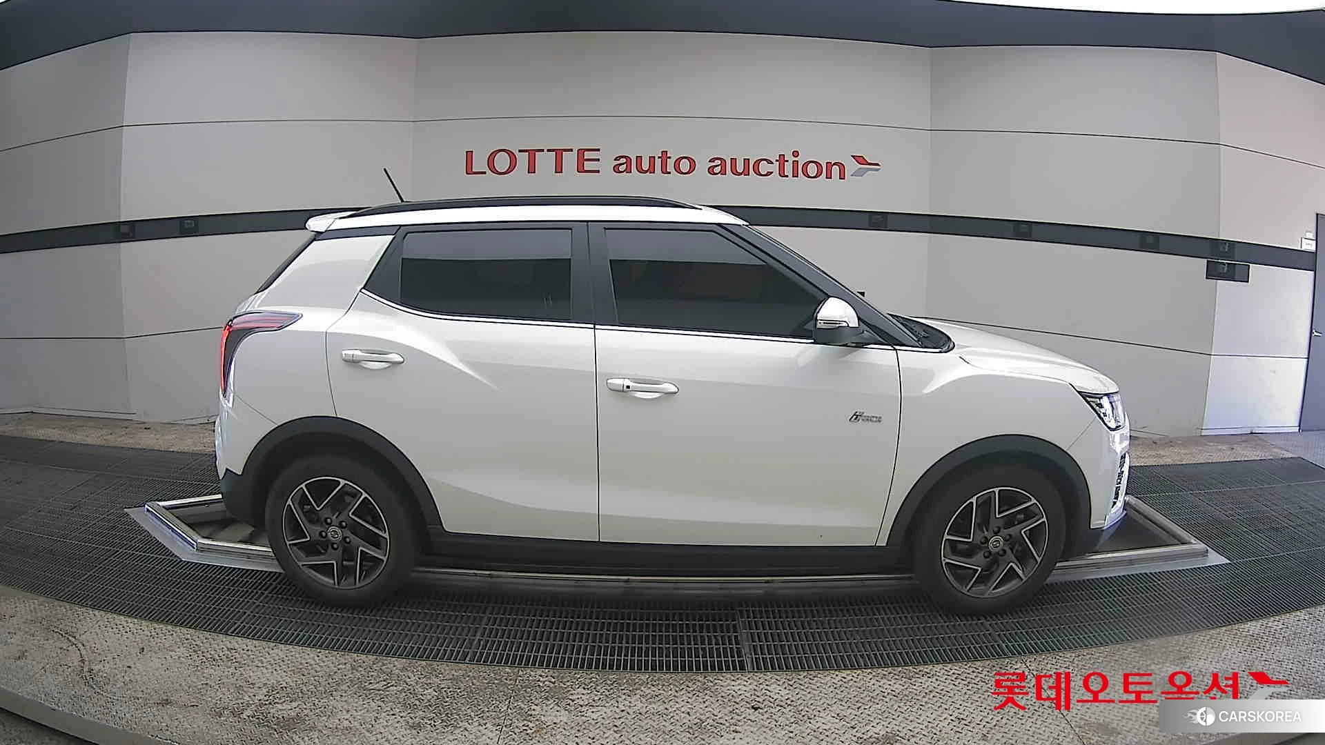 SsangYong Tivoli id 3882194 из Кореи 23