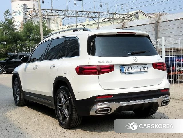 Mercedes-Benz GLB-Class X247 2024 Белый из Кореи, фото 3