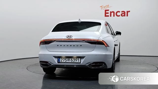 Hyundai The New Grandeur IG id 4429009 из Кореи 23