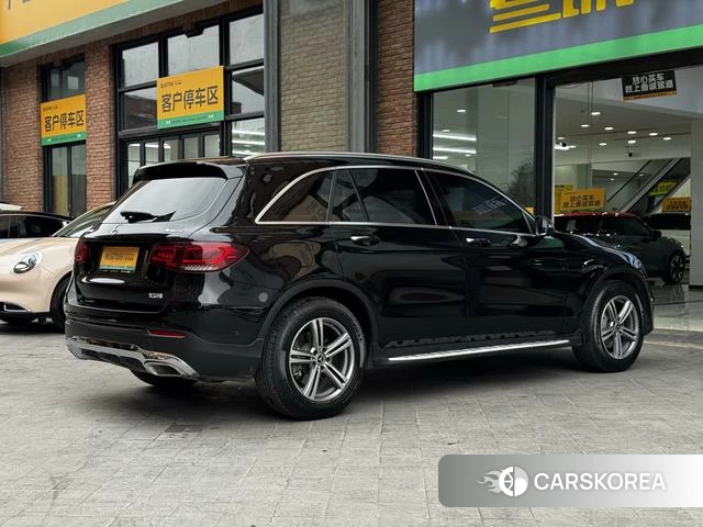 Mercedes-Benz GLC 2021 Черный из Китая, фото 3