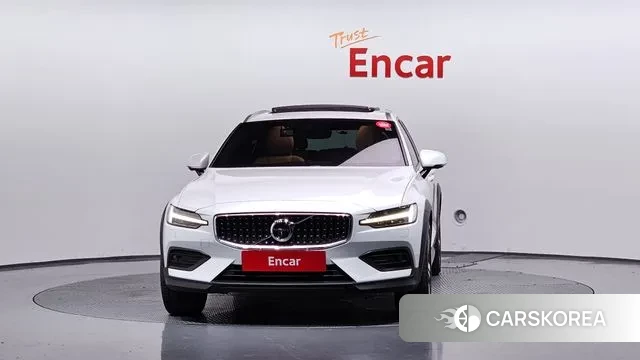 Volvo V60 Cross-Country 2nd Generation id 3362789 из Кореи 13