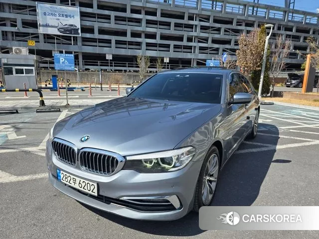 BMW 5 Series (G30) id 3757092 из Кореи 13