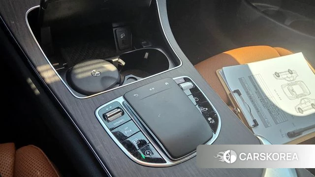 Mercedes-Benz GLC-Class X253 2023 Черный из Кореи, фото 3