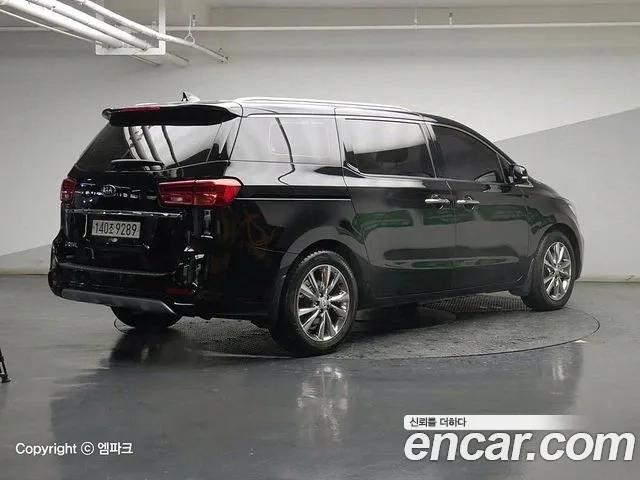 Kia The New Carnival id 2886656 из Кореи 13