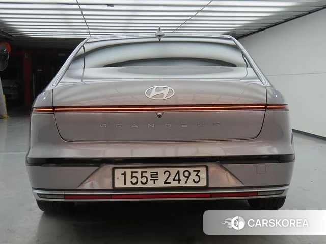 Hyundai Grandeur (GN7) id 4505967 из Кореи 13
