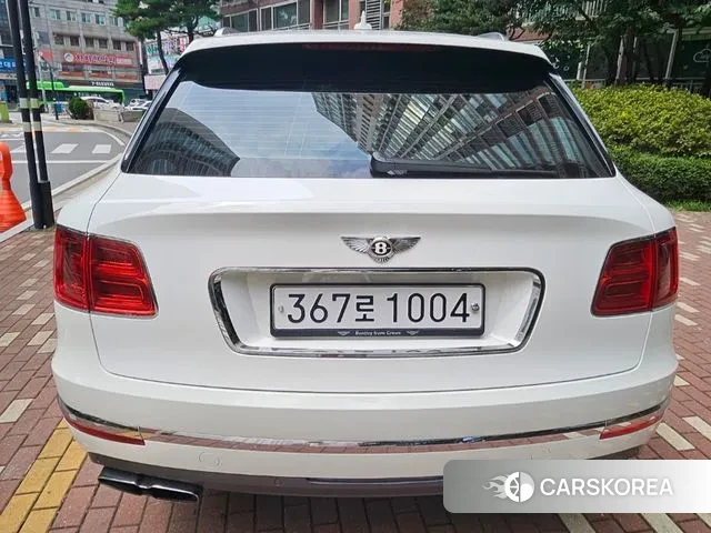 Bentley Bentayga 2019 Белый из Кореи, фото 6