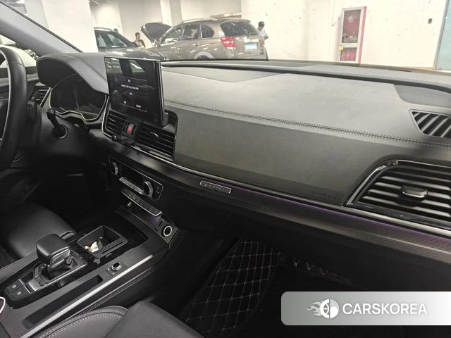 Audi Q5L 2022 Белый из Китая, фото 5