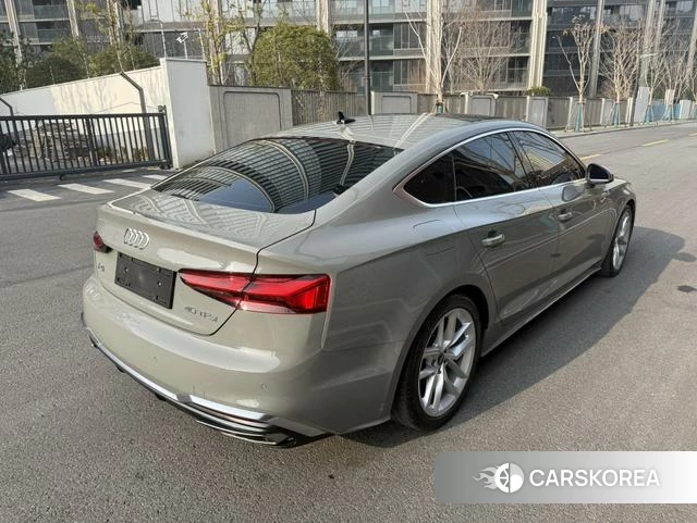 Audi A5 2021 Темно-серый из Китая, фото 3