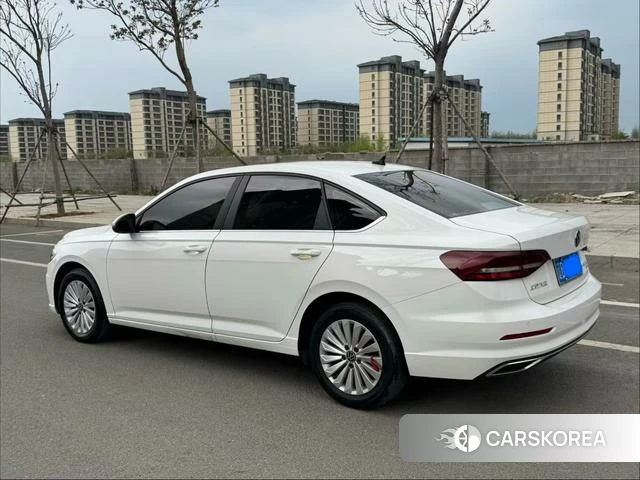 Volkswagen Lavida 2021 Белый из Китая, фото 3