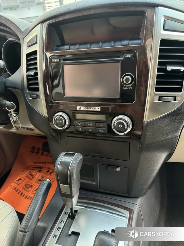 Mitsubishi  Pajero (imported) id 3902082 из Китая 9