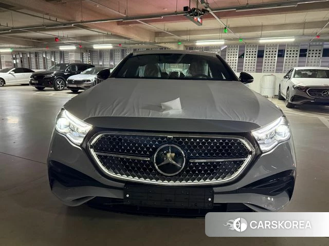 Mercedes-Benz E-Class W214 id 4367568 из Кореи 9