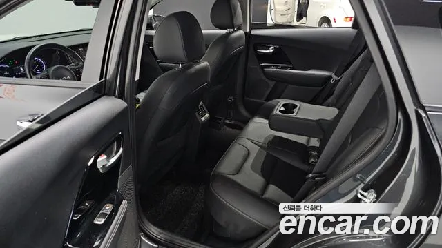 Kia The New Niro id 2686437 из Кореи 13