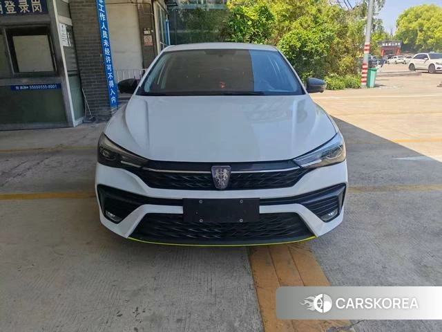 Roewe i5 2023 Белый из Китая, фото 3