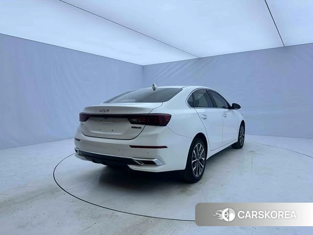 Kia K3 id 4348375 из Китая 17