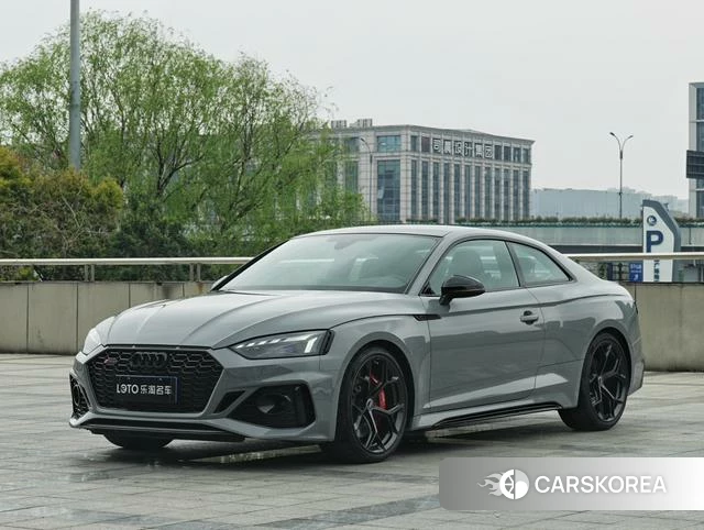 Audi RS 5 2024 Темно-серый из Китая, фото 6